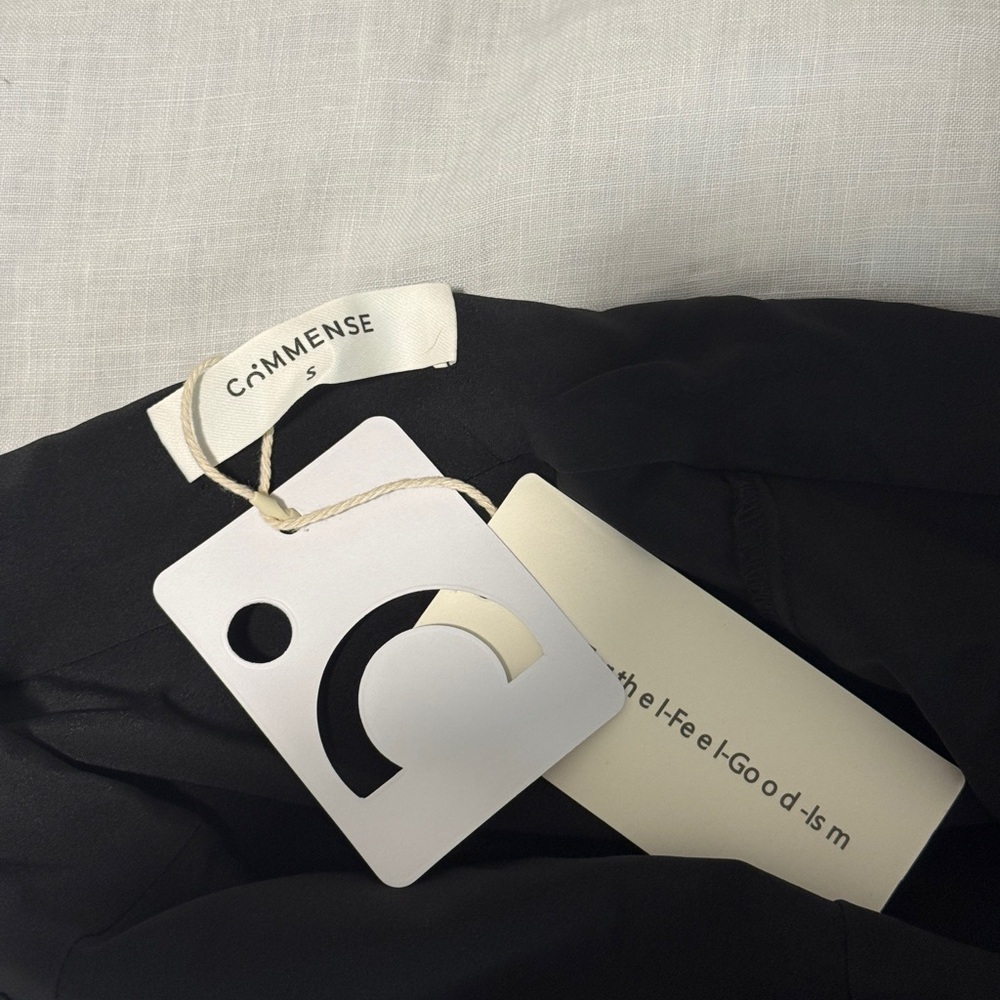 Commense Black Dress with White Accents - Picture 3 of 5